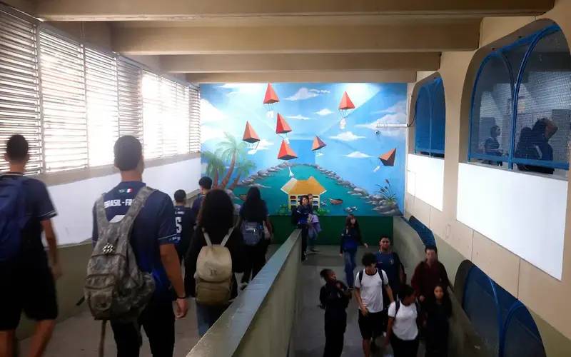 IBGE alerta para quadro preocupante na saúde mental de adolescentes