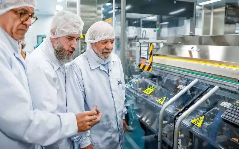 Lula diz que Estado deve garantir acesso a medicamentos