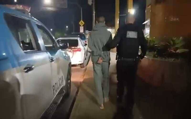 Homem foragido da Justiça é preso no Centro 