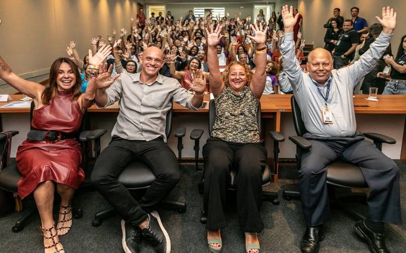 Estudantes selecionados para o Jovem Repórter 2026 participam de workshop com profissi