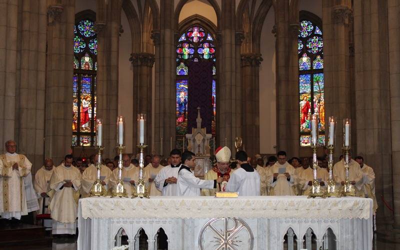 Dom Joel abre celebrações da Semana Santa na Catedral