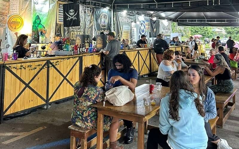 Deguste abril: tributos especiais