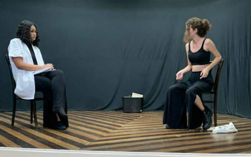 Aulas de teatro consolidam legado artístico da Escola de Música Santa Cecília e amplia