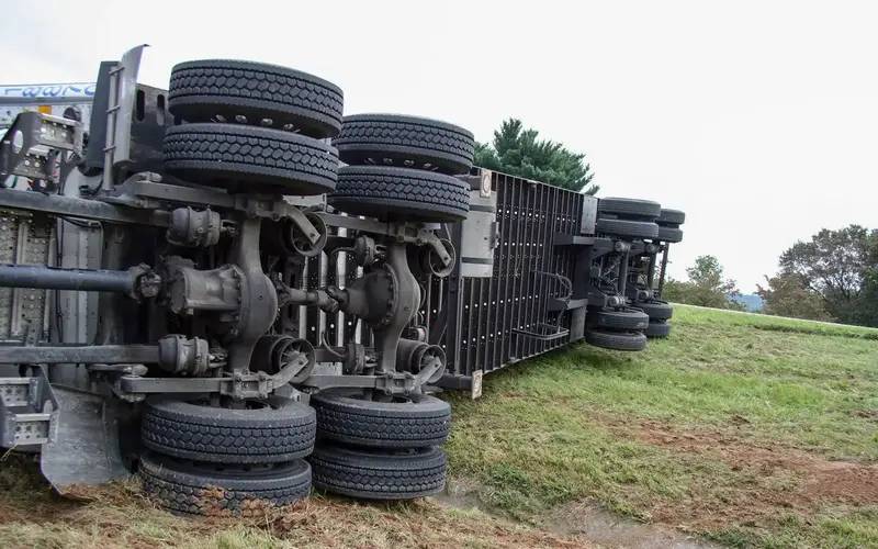 PRF registra 84 mortes e 1.167 feridos nas estradas durante feriado