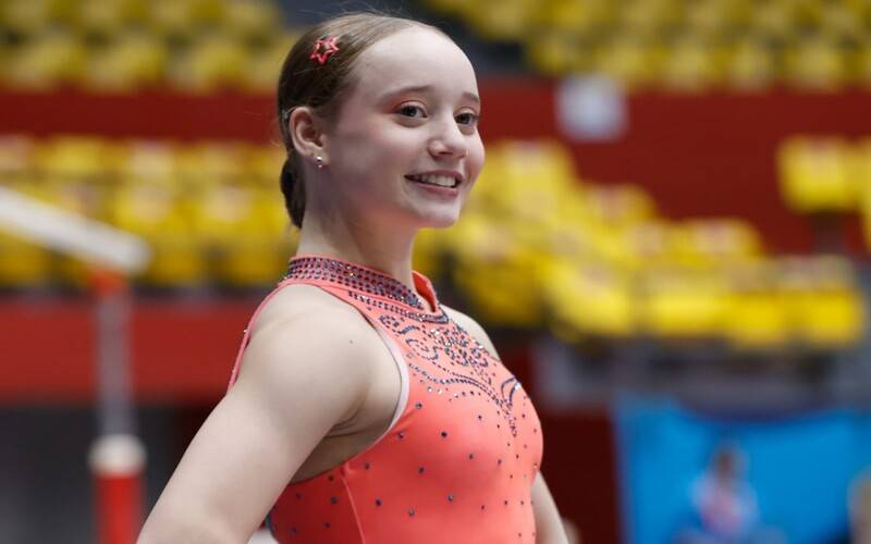 Ginasta artística petropolitana, formada pelo Programa Firjan SESI Cidadania, é medalh