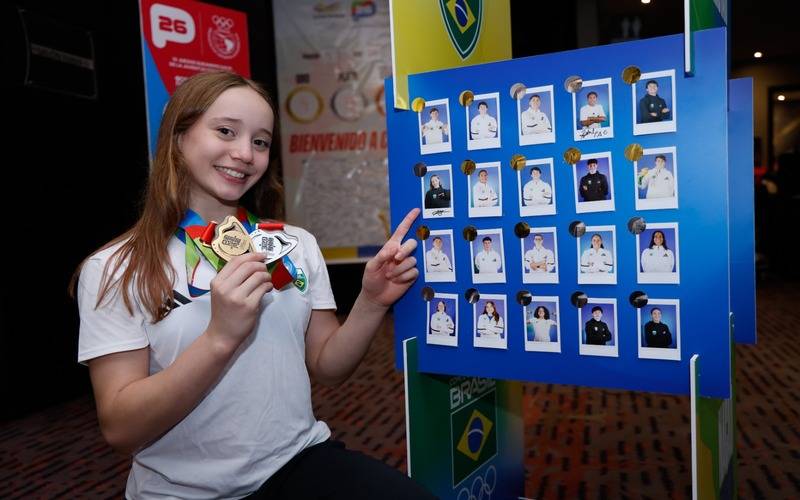 Ginasta artística petropolitana é medalhista nos Jogos Sul-americanos da Juventude Pan