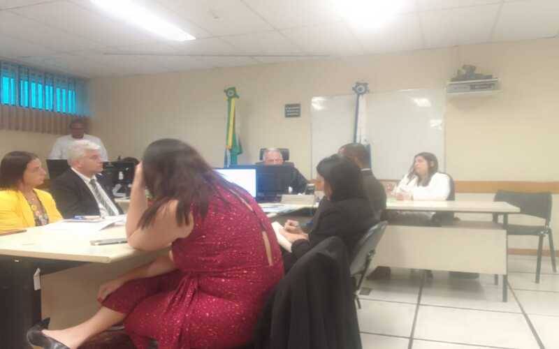 Justiça exige documentos sobre coleta e transporte de lixo em Petrópolis