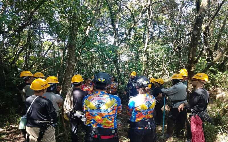 Treinamento intensivo do GEDEN capacita 39 voluntários para desastres naturais