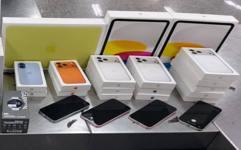 Receita Federal apreende mais de R$ 130 mil em eletrônicos e perfumes no Aeroporto do 