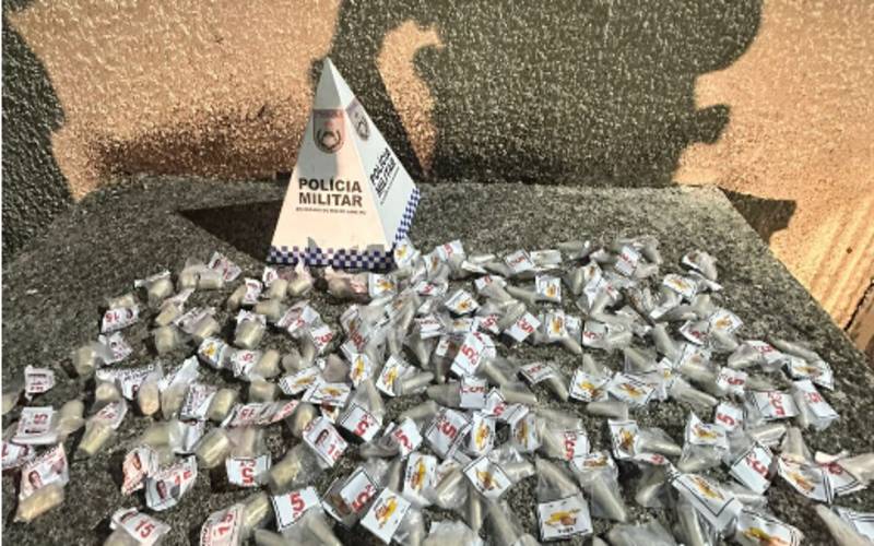 PM apreende drogas no Moinho Preto