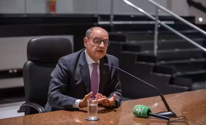 Governo interino do RJ exonera 174 servidores e total chega a 831 em 15 dias