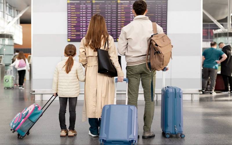 Alta no preço das passagens aéreas faz consumidores repensarem viagens e buscar altern