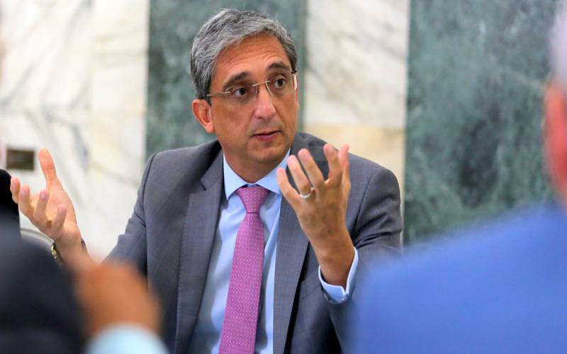 Governador em exercício nomeia servidores de carreira para assumir pastas estratégicas