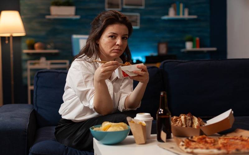 Fome, irritação e ansiedade: estudo explica por que o humor muda quando ficamos muito 
