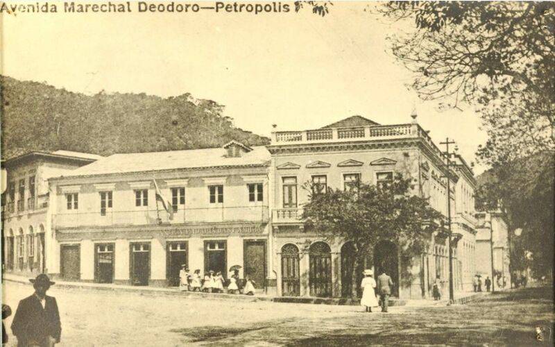 Arquivo histórico do Museu Imperial mostra Rua Marechal Deodoro