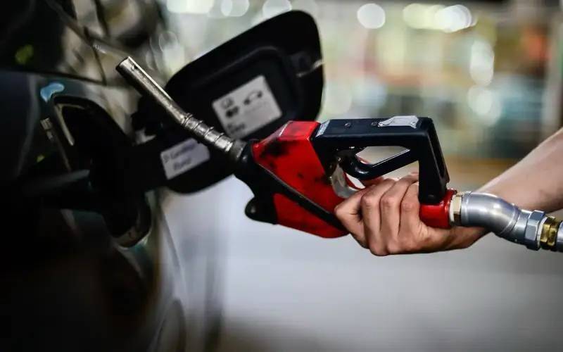Média de preço de combustíveis em Petrópolis é divulgada pela ANP