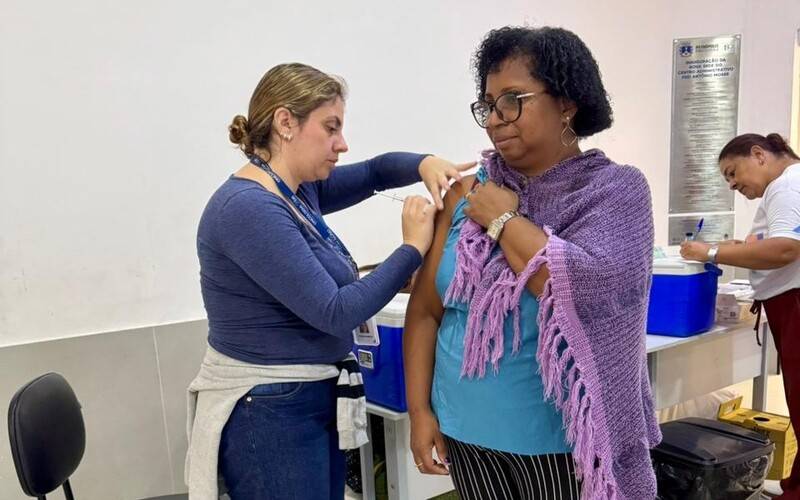 Prefeitura oferece vacina contra gripe Influenza no Centro Administrativo