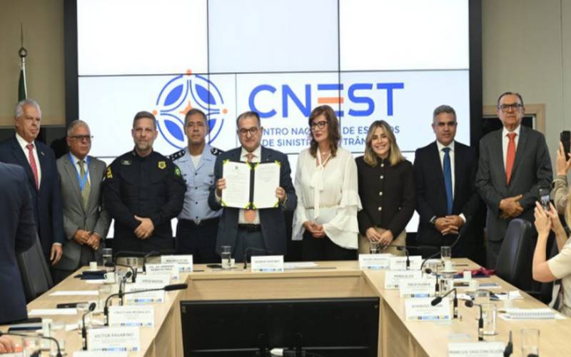 Ministério dos Transportes cria centro nacional para prevenir mortes no trânsito