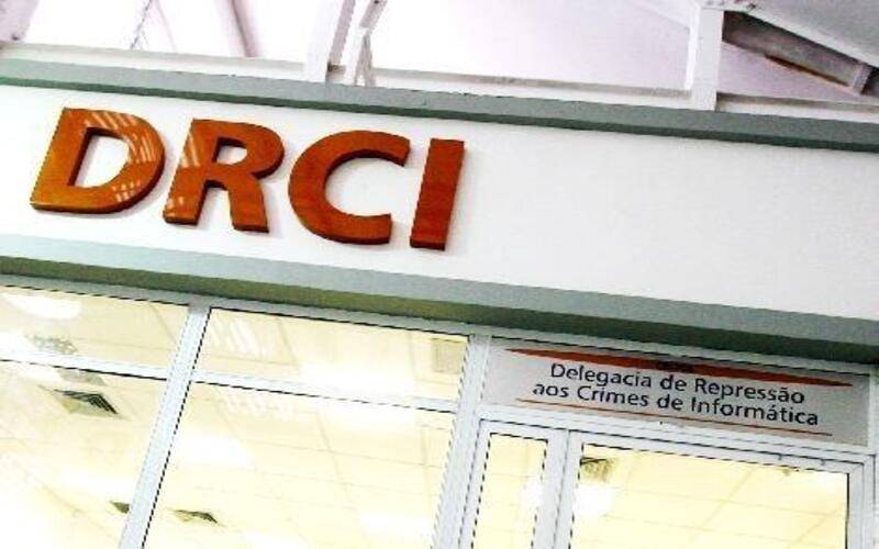 Polícia Civil realiza operação contra armazenamento de material de abuso sexual infant
