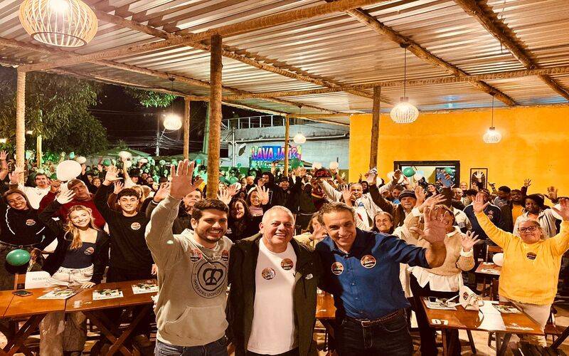 Vereador Júnior Coruja reúne os pré-candidatos a deputados estadual e federal João Dru