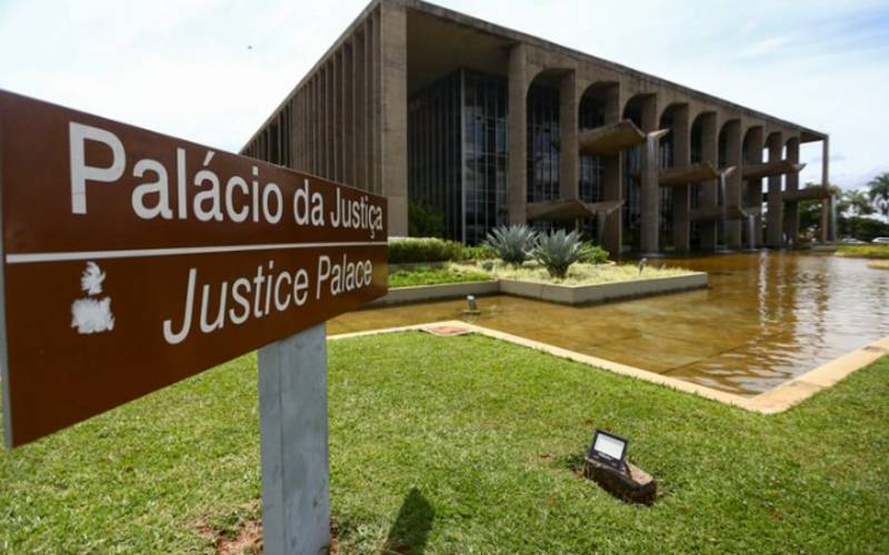 Brasil e Paraguai reforçam parceria no combate ao tráfico de drogas e armas nas fronte
