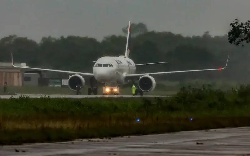 Governo prorroga descontos no querosene de aviação e no biodiesel