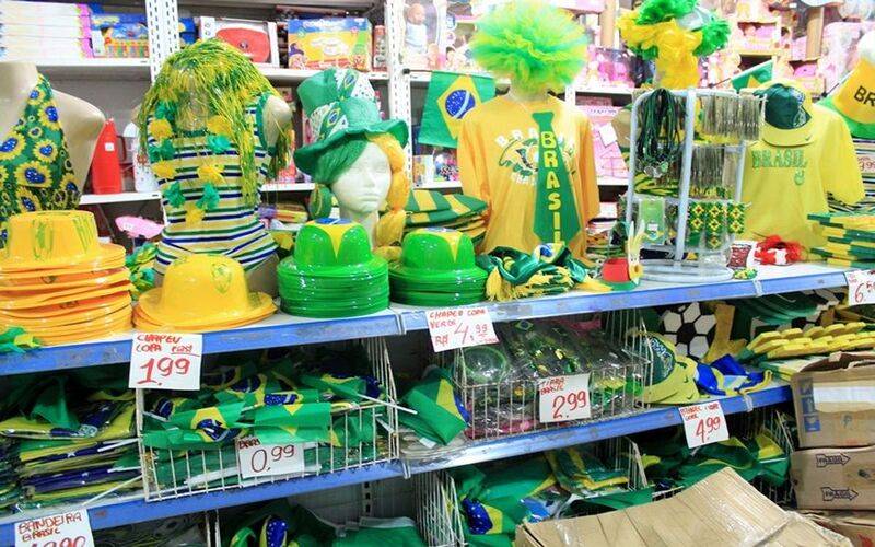 Copa impulsiona comércio de bairro e fortalece compras presenciais
