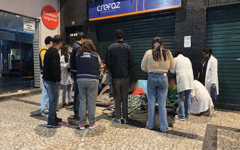 Operação Inverno: Prefeitura promove ação de abordagem noturna de pessoas em situação 