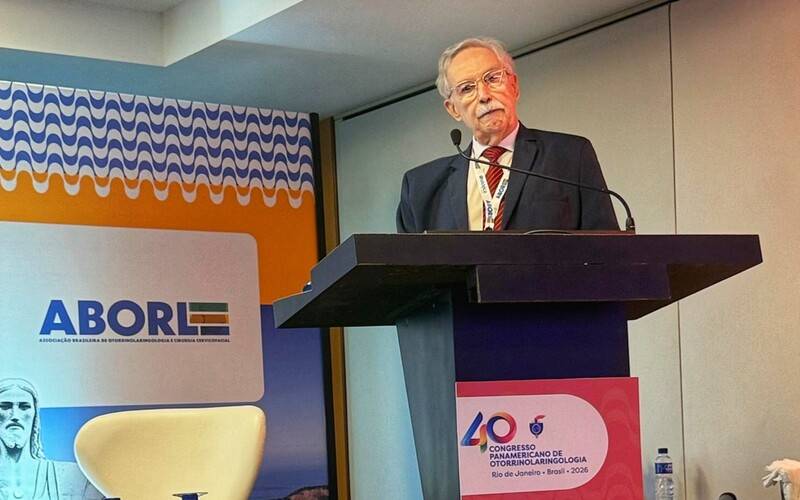 01-Dr. Carlos Augusto Ferreira de Araujo compartilhou conhecimentos no megaevento que 