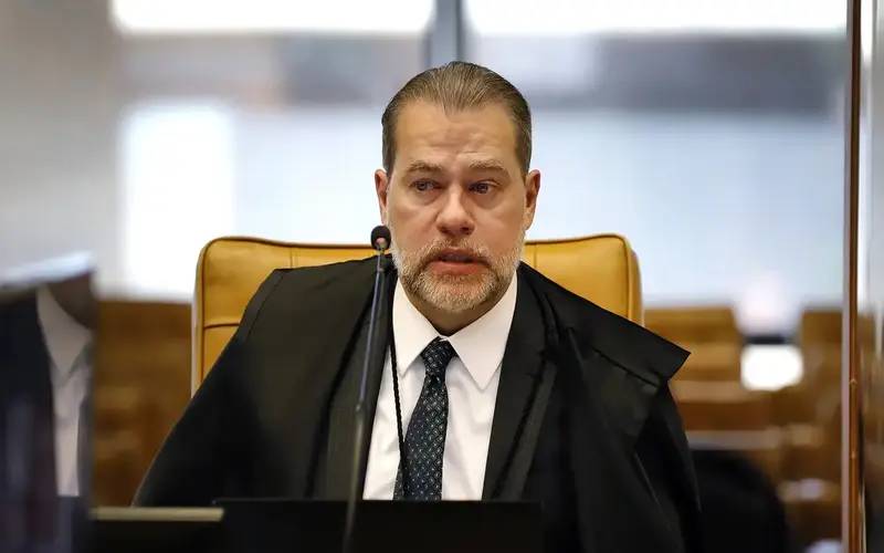 STF suspende análise de recursos apresentados pelas big techs