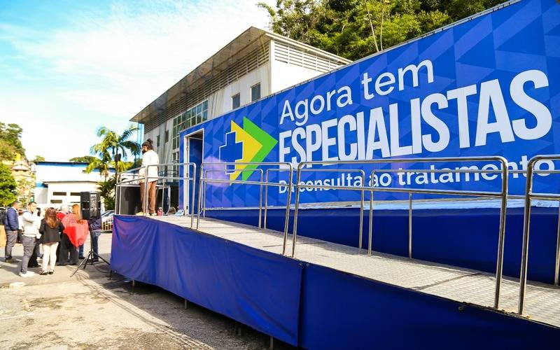 Carreta da Saúde da Mulher chega a Petrópolis para zerar filas de exames em 30 dias