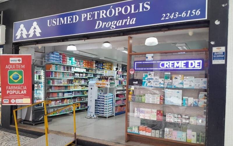 Farmácia Popular atendeu, em média, 67 mil pessoas por ano em Petrópolis desde o seu r