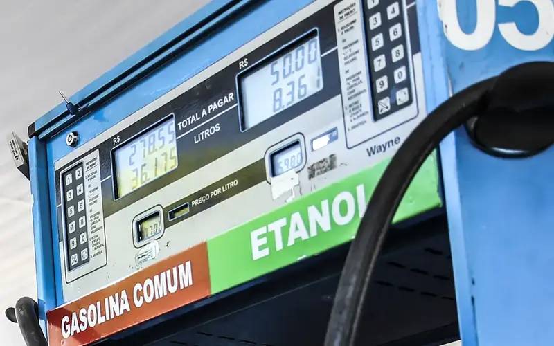 Brasil sentiu menos o aumento do petróleo que outros países, diz Ineep