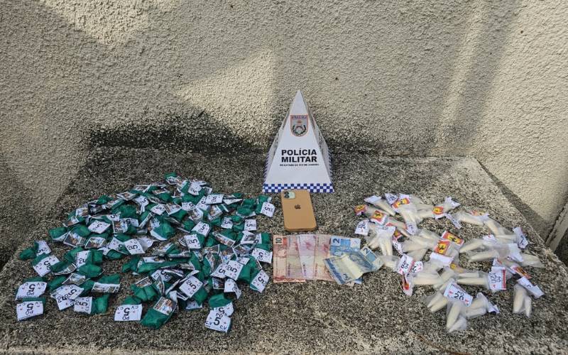 Polícia Militar prende homem por tráfico de drogas no Carangola