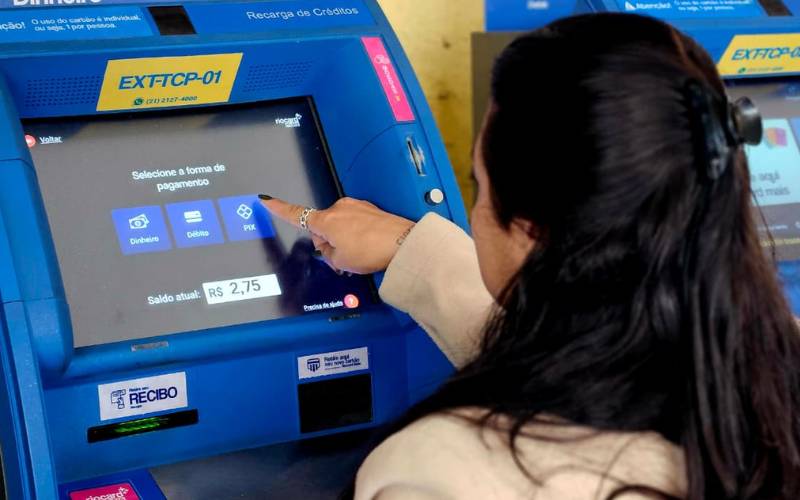 Recarga do cartão de ônibus por Pix pode ser feita em todos os terminais de Petrópolis