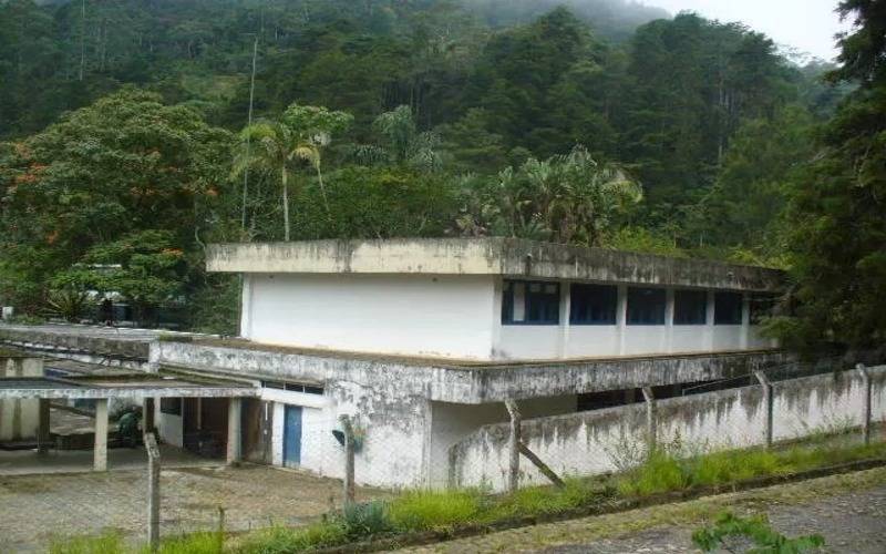 Academia de Bombeiros no Fazenda Inglesa segue em obras após mais de uma década