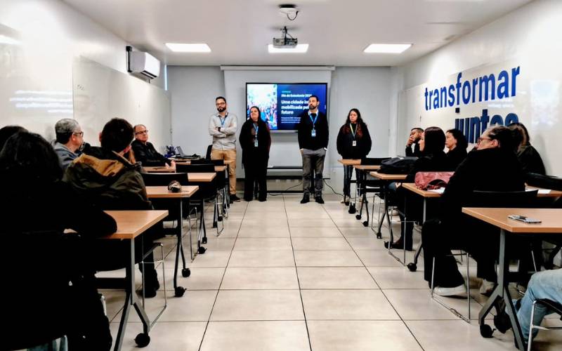 Prefeitura e Sebrae iniciam planejamento do Dia do Estudante em Petrópolis