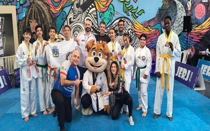 Atletas do Agita Petrópolis conquistam medalhas no Campeonato Estadual de Taekwondo Po