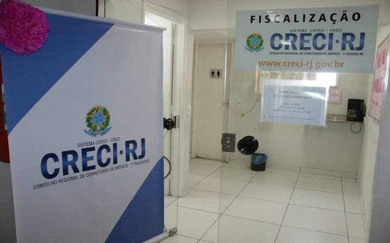 Em Petrópolis, 57 corretores ilegais foram retirados de circulação pelo Creci-RJ