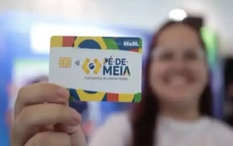 Mais de 7,7 mil estudantes de Petrópolis são beneficiados pelo Pé-de-Meia; pagamentos 