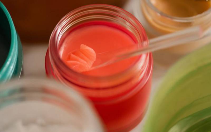 Publicada atualização de substâncias aprovadas para uso em cosméticos
