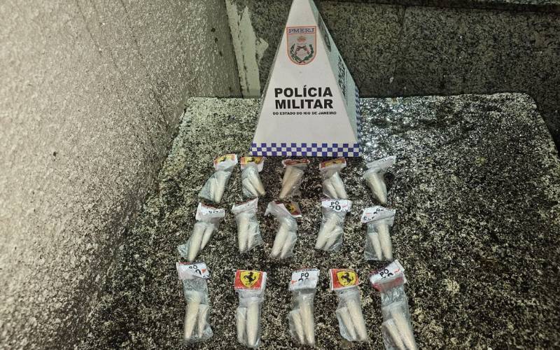Polícia Militar apreende adolescente por tráfico de drogas no Carangola