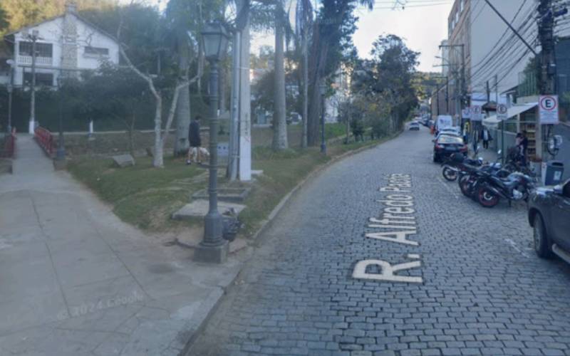 Rua Alfredo Pachá é liberada ao trânsito após desmontagem de estruturas da Bauernfest