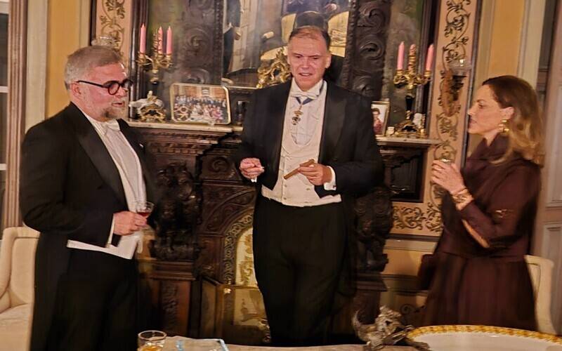 No clique, o advogado Mauricio Correa da Veiga,  o professor de Coimbra Ibsen Noronha 