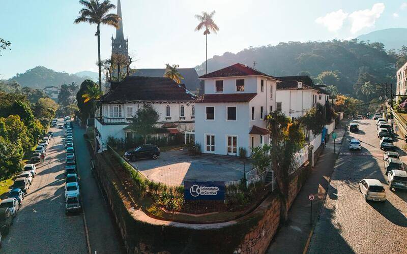 Grupo Laboratório Corrêas inaugura unidade no Centro Histórico de Petrópolis