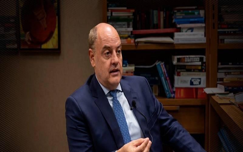 Ricardo Couto prevê mais 60 dias à frente do Governo e diz que prioridade é reorganiza
