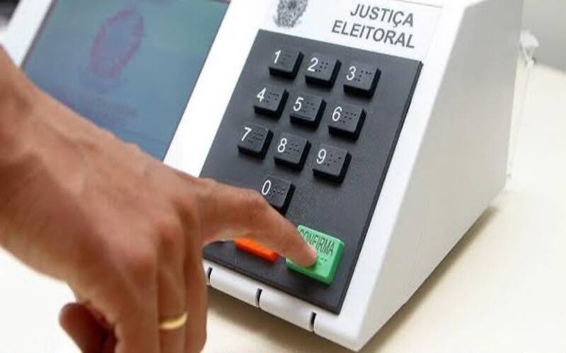 Número de eleitores cai em Petrópolis em relação a 2022