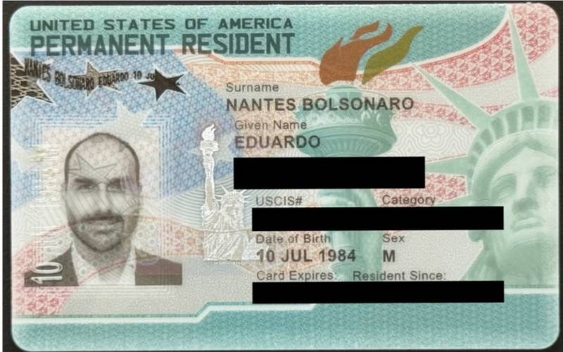 Eduardo Bolsonaro obtém green card para residir nos Estados Unidos