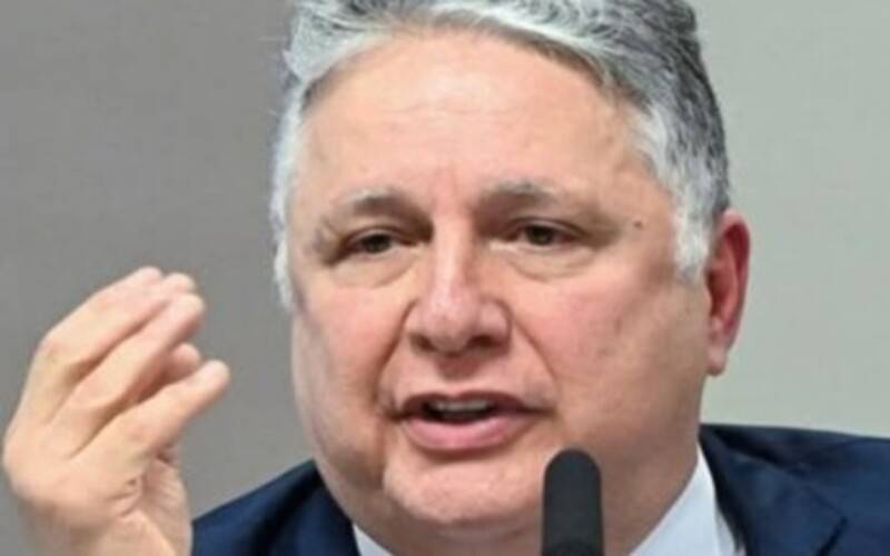 Garotinho supera André Português e será o nome do Republicanos na disputa pelo govero 