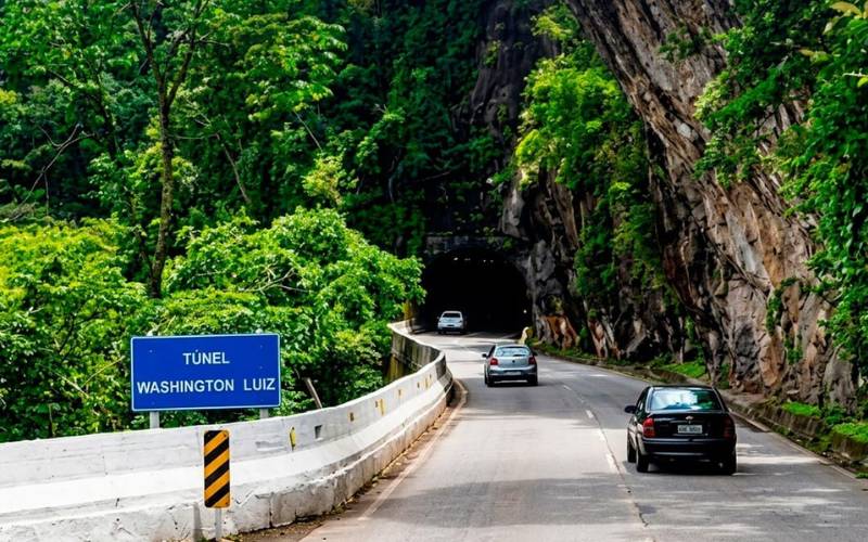 Manutenção no Túnel Washington Luiz altera trânsito na BR-040 durante a madrugada